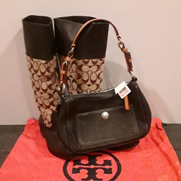 Coach NWT leather small Chelsea hobo purse - Picture 1 of 7